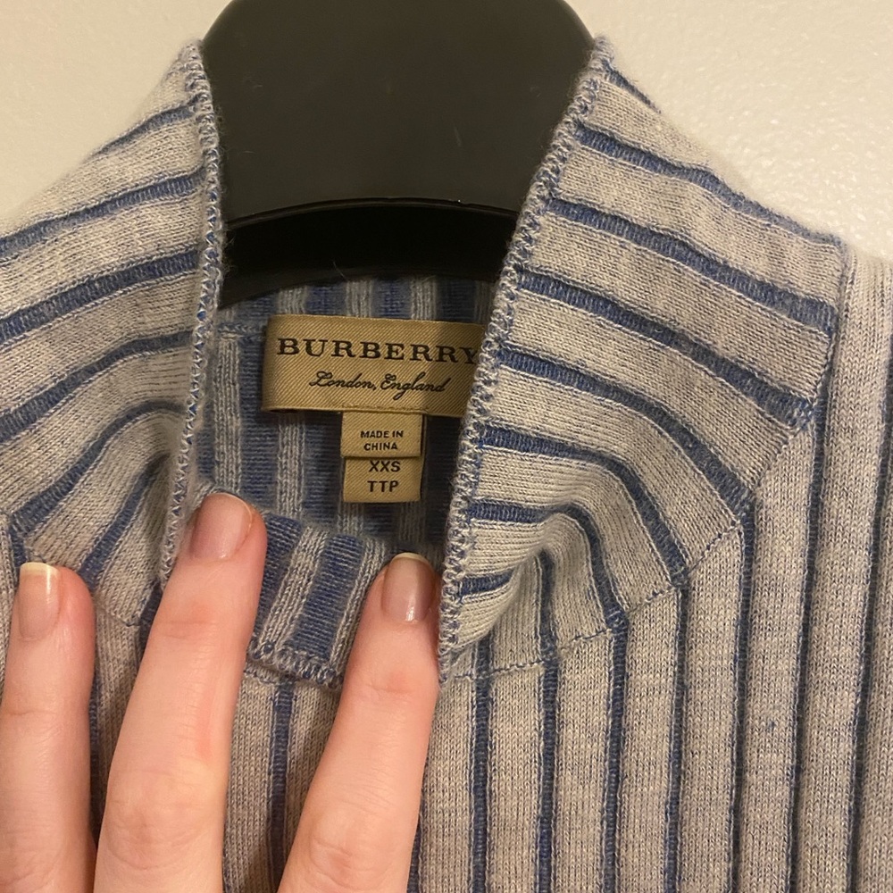 Burberry blue ribbed sleeveless turtleneck cashmere and silk sweater (size xxs) - Picture 10 of 11